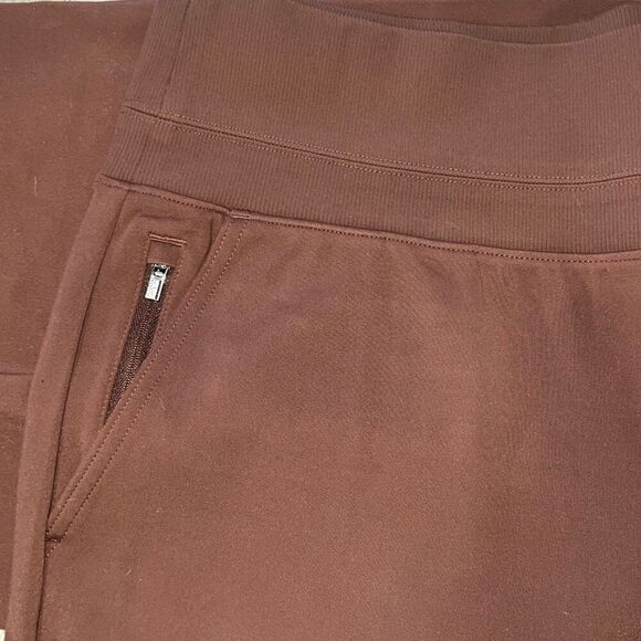Athleta Venice Flare Pull-On Pants Mahogany Brown Athleisure size XL X-Large - Picture 5 of 9
